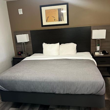 Quality Inn & Suites Goodyear - Phoenix West Ngoại thất bức ảnh
